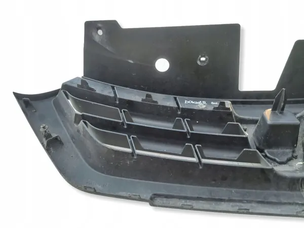 Grelha OEM 623108367R para Dacia Dokker/Lodgy - Usada image 7