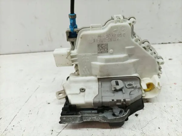 Vänster Framdörrslås Audi A3 III (2013-2020) 8V OEM image 2