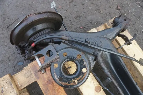 TOYOTA PRIUS III 09-15 Trave di Sospensione Posteriore 4210112171 image 8