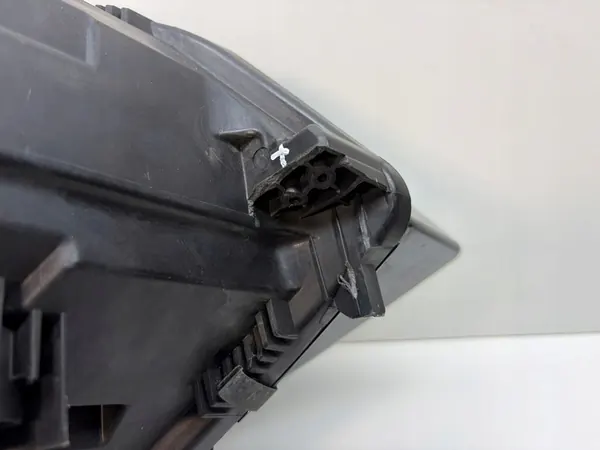 VW TOURAN II Vänster Framskärm 5TB941005A image 8