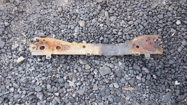 Opel GGC10158 Onderste Radiatorsteun Voor image 2