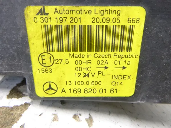 Linker koplamp Mercedes W169 image 6