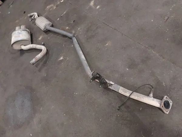 OEM 7534135 Urheilupakoputki BMW E90 2.0:lle image 2