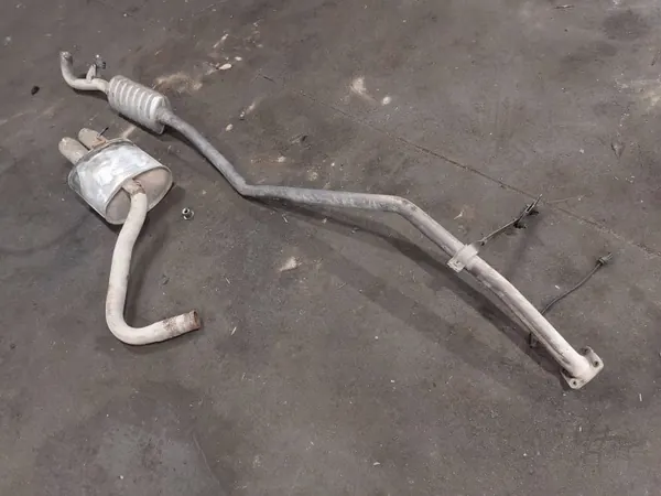 OEM 7534135 Urheilupakoputki BMW E90 2.0:lle image 10