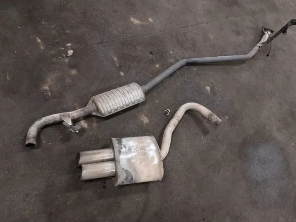 OEM 7534135 Urheilupakoputki BMW E90 2.0:lle image 4