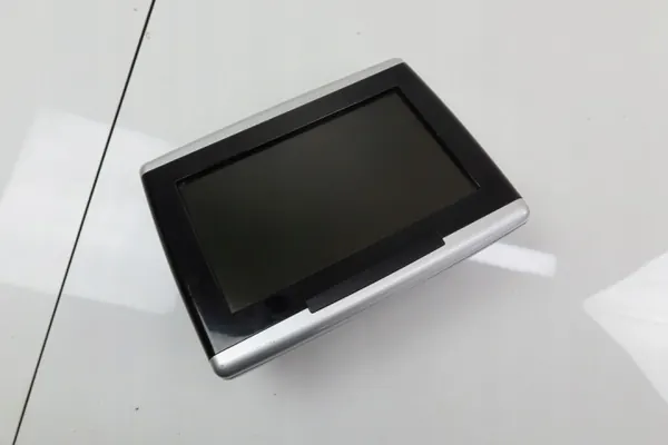 Écran de repose-tête Mercedes GL OEM 2518705190 image 4