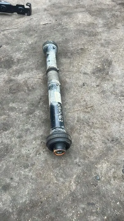 Framdrivningsaxel Volkswagen AMAROK 2017 2H0521101H image 4