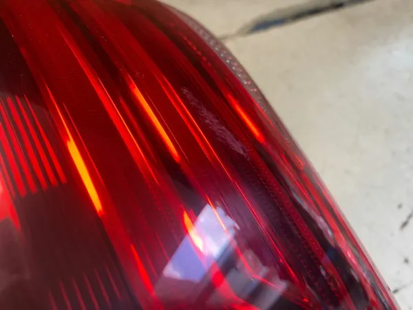 Lámpara trasera derecha VW Golf VII Lift image 5