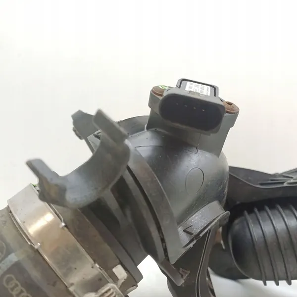 Audi A4 S4 B7 Luftschlauch image 10