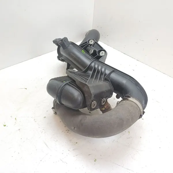 Audi A4 S4 B7 Luftschlauch image 6