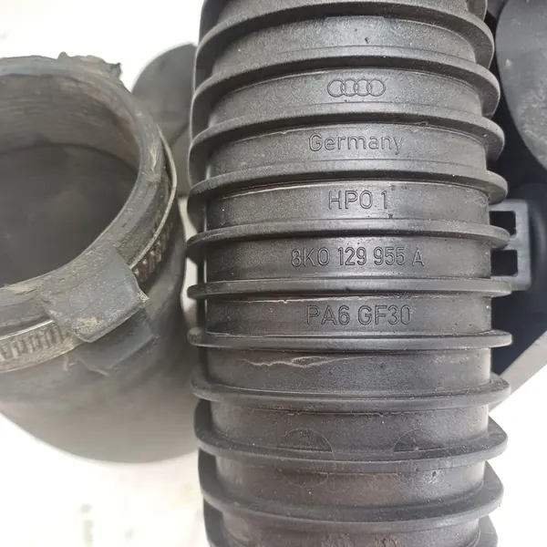 Audi A4 S4 B7 Luftschlauch image 9