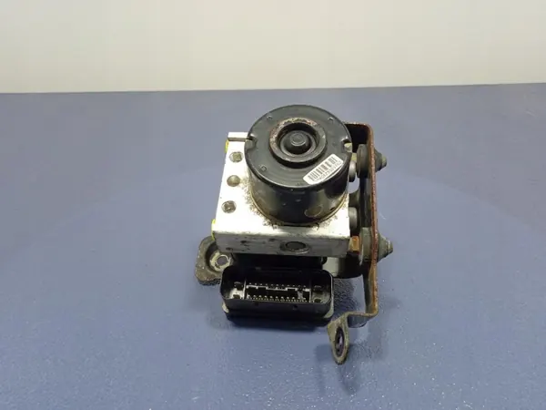 Pompe ABS Suzuki Swift MK6 OEM 2109-0568 Occasion image 3