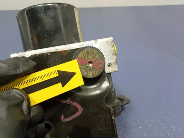Pompe ABS Suzuki Swift MK6 OEM 2109-0568 Occasion image 4