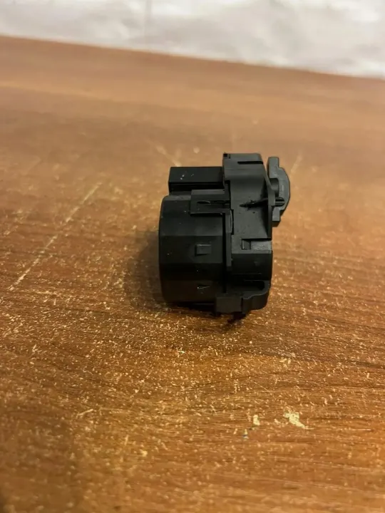 Moteur de volet BMW OEM D3053 pour Série 7 E65/E66/E67 image 3