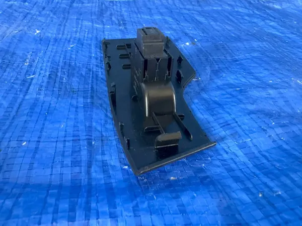 Painel de Controle da Janela Traseira Esquerda Cupra Leon IV image 5