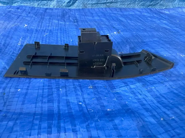 Painel de Controle da Janela Traseira Esquerda Cupra Leon IV image 6