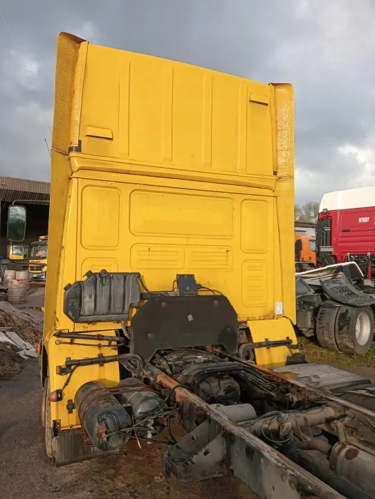 Cabine MAN L2000 d'occasion OEM K4B1N4 - Bonne qualité image 4