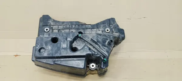 Réservoir AdBlue avec Pompe OEM A2476203301 Mercedes Classe E image 2