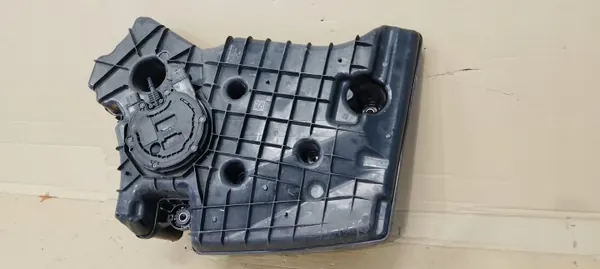 Réservoir AdBlue avec Pompe OEM A2476203301 Mercedes Classe E image 8