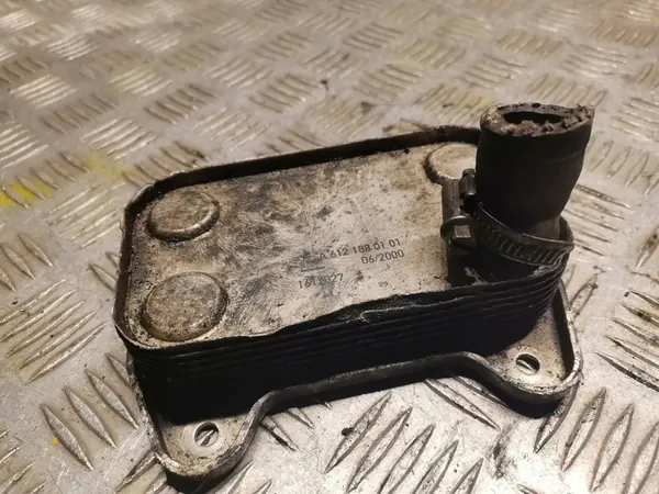 Radiador de óleo Mercedes-Benz Vito Viano W638 image 2