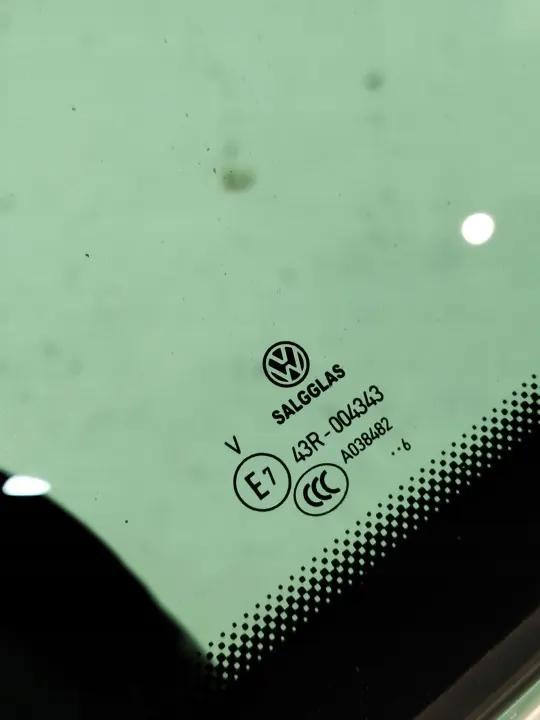 Vidro traseiro esquerdo Audi OEM 3G9845297CH VW Passat B8 image 4