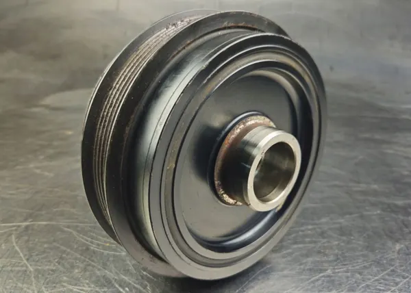 Polea cigüeñal Ford OE JB3Q-6B319-BA - Usado image 3