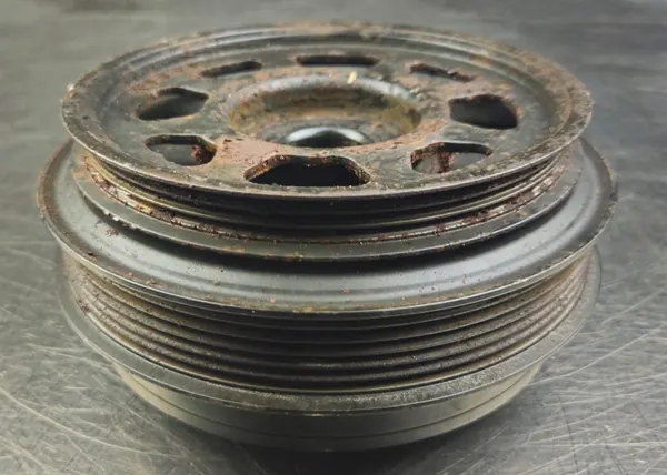 Polea cigüeñal Ford OE JB3Q-6B319-BA - Usado image 5