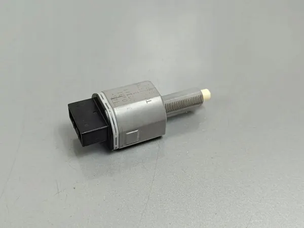 Capteur de pédale de frein Suzuki SX4 S-Cross 2023 FOB36117 image 1