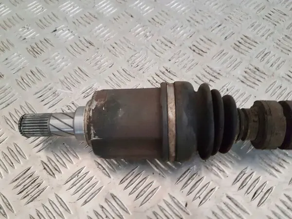 NISSAN QASHQAI Vänster CV Joint 1.6 39101JD02B image 4