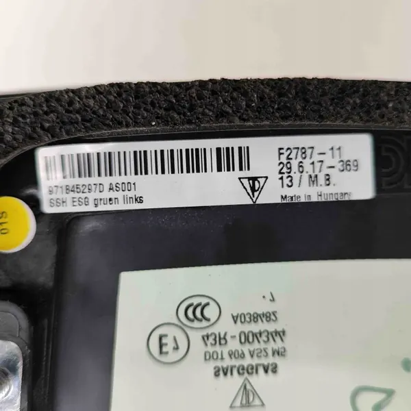 Linke Heckscheibe OEM 971845297D Porsche Panamera image 6