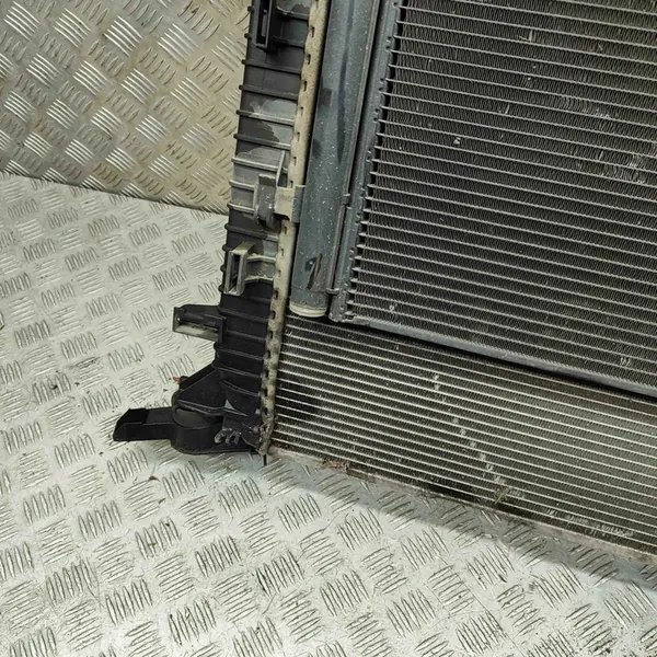 Koelonderdelen Porsche Macan 3.0L 2016 95B121003A image 5