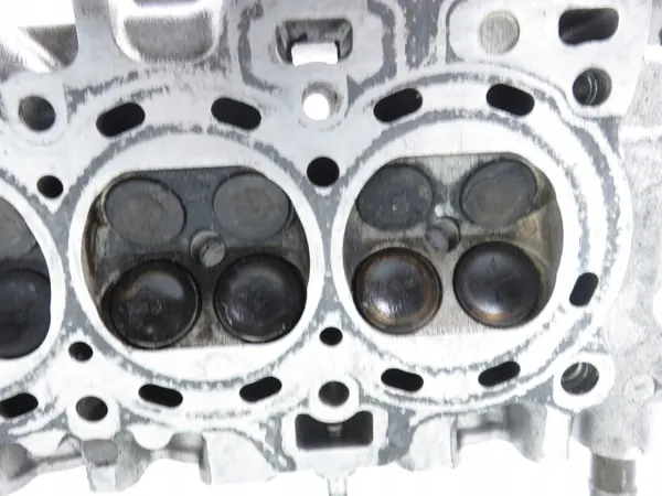 Culasse Daihatsu Feroza 1.6i HD-E - Pièce d'Occasion image 9
