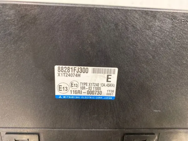 Controladores Subaru XV 2013 OEM 88281FJ300 Usado image 3