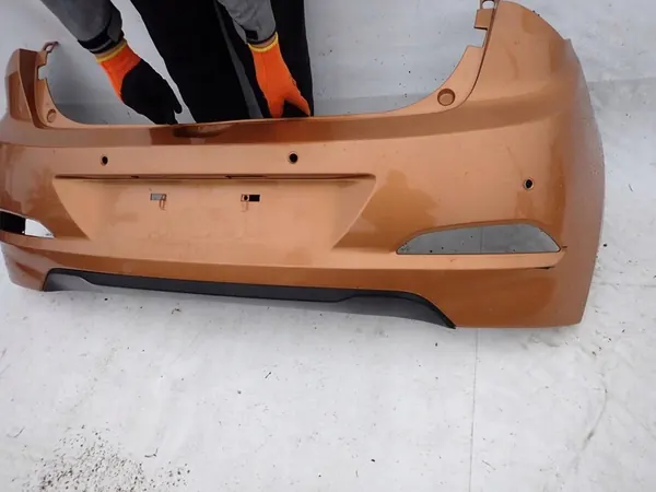 HYUNDAI I20 II 2 14-18 Parachoques Trasero PDC image 5