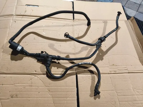 BMW OEM 8663978 Entlüftungsrohr für X3 X4 G01 G02 2.0 image 2