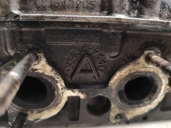 Cabeça do Motor OEM 9643477110 para 1.4 HDI/TDCi image 7