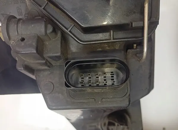 Oikea Etuvalaisin Ford Focus 1.8 TDCI image 3