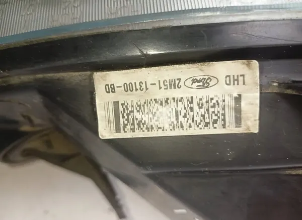 Oikea Etuvalaisin Ford Focus 1.8 TDCI image 7