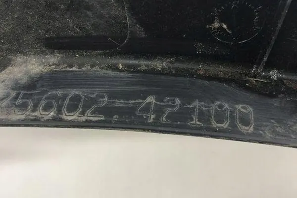 Front Right Fender Cover TOYOTA 2018 image 6