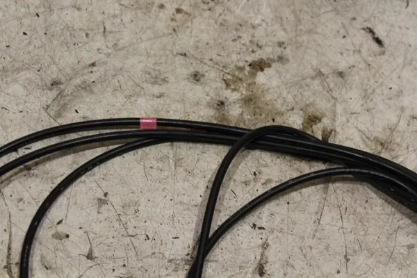 Kraftstoffklappen-Öffnungszug OEM sg für Subaru Forester II image 4