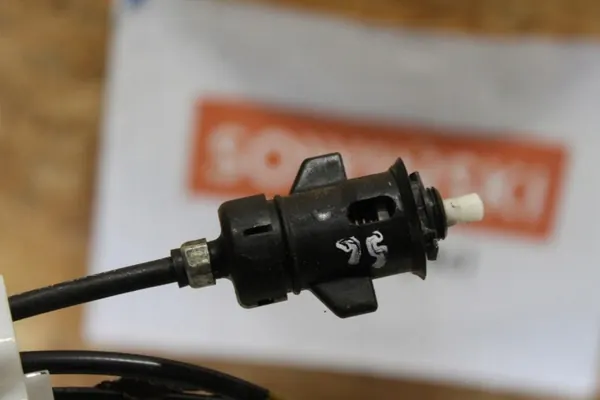 Kraftstoffklappen-Öffnungszug OEM sg für Subaru Forester II image 5