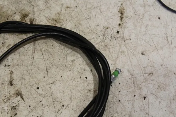 Kraftstoffklappen-Öffnungszug OEM sg für Subaru Forester II image 7