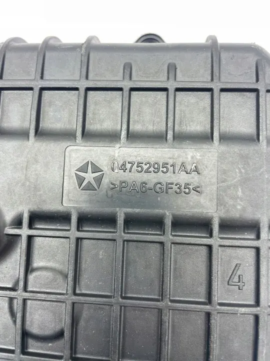 Cárter da caixa Chrysler Pacifica OEM 04752951AA image 5