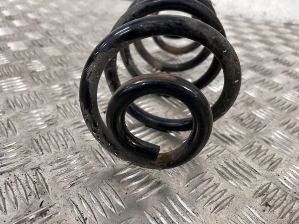 Hinterfeder OEM 95B511115N für Porsche Macan image 3