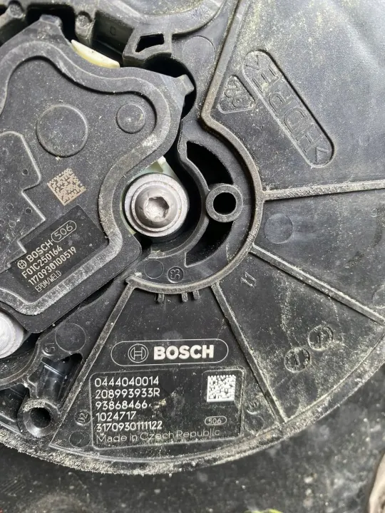Renault AdBlue-pomp OEM 208993933R voor Trafic III 1.6 DCI image 5