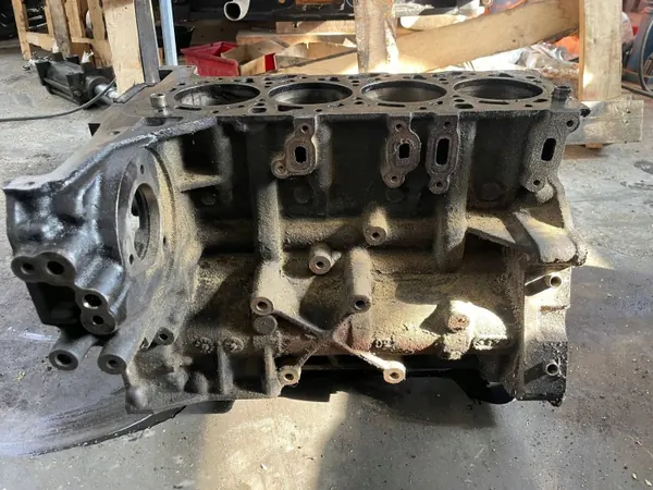 Bloco motor Ford Transit 2.4 TDDI OEM VHB4834 image 5
