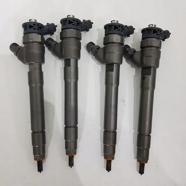 Insprutare 0445110414 Nissan Opel Renault Bosch image 2