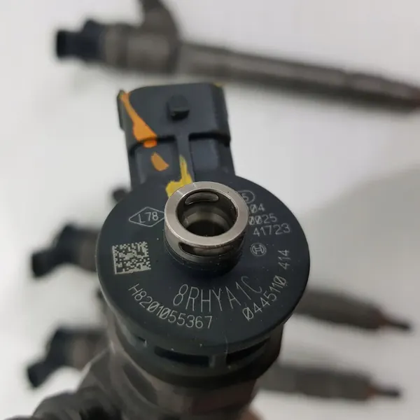 Insprutare 0445110414 Nissan Opel Renault Bosch image 3