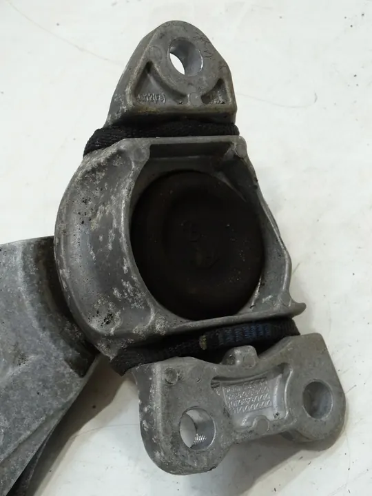 Supporto Motore Renault Megane III Scenic III 2.0DCi OEM 112100018R image 4