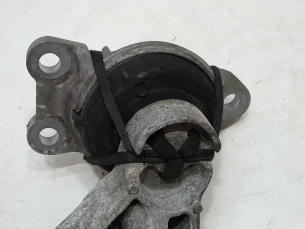 Supporto Motore Renault Megane III Scenic III 2.0DCi OEM 112100018R image 8